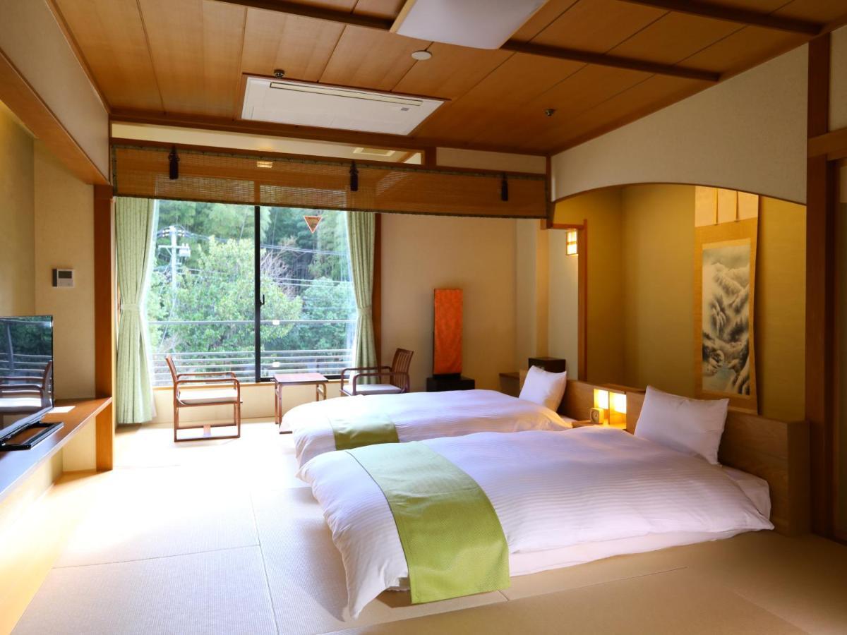 Отель Shuzenji Onsen Katsuragawa Идзу Экстерьер фото